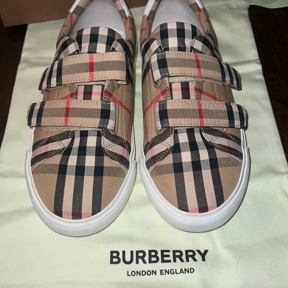 Practically New Burberry Youth Canvas Sneakers